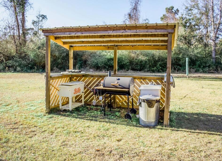 Secluded Tiny House By The Marsh With Hunting Island Beach Pass Frogmore المظهر الخارجي الصورة